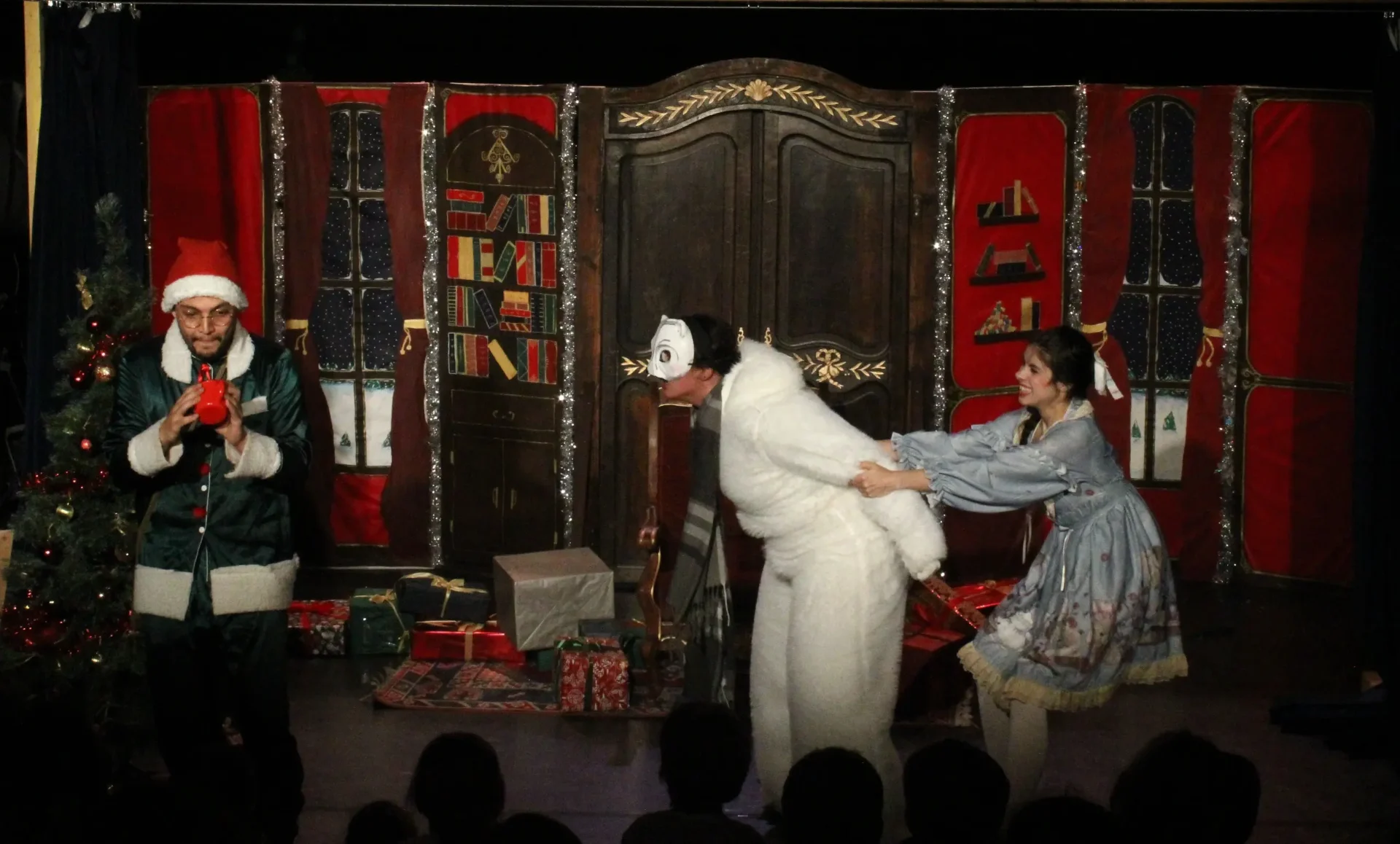 ALICE AU PAYS DE NOËL — photo 2